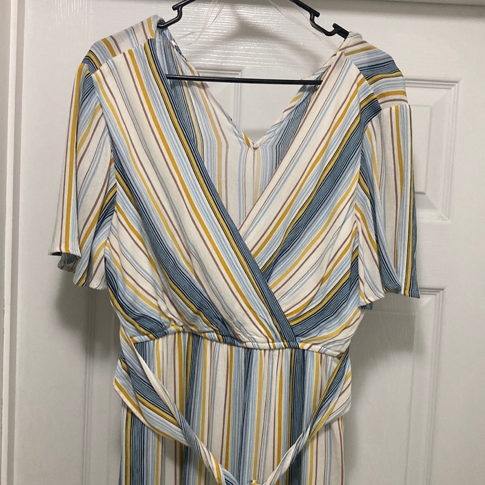 Striped jumpsuit - Picture 2 of 3